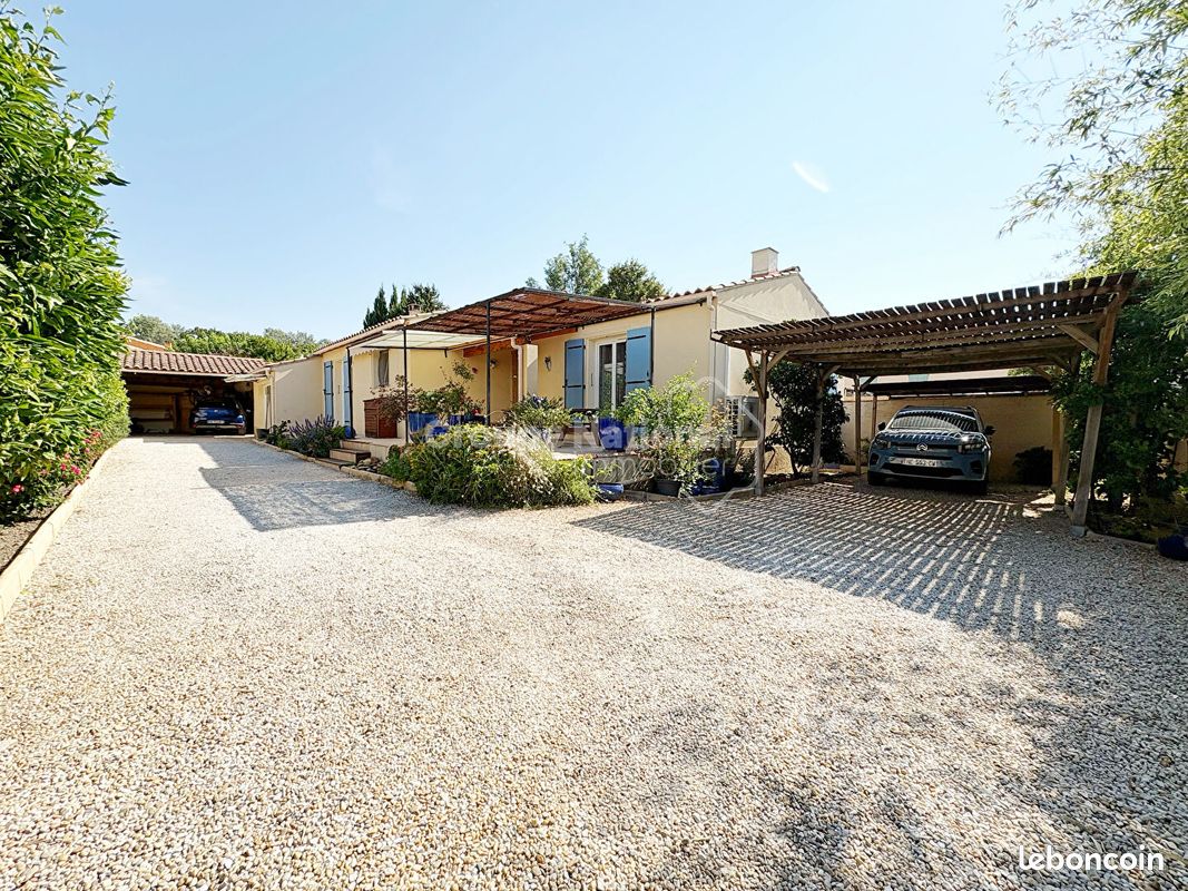 Maison 5 pièces 110 m² · à Eyguières · 110 m² · 441 900 €