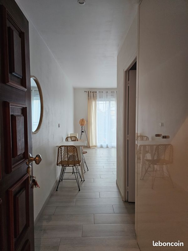 Appartement 1 pièce 25 m² · à Vigneux-sur-Seine · 25 m² · 700 €/mois