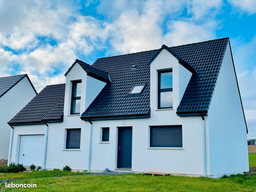 Maison 6 pièces 129 m² · à Saveuse · 129 m² · 432 700 €