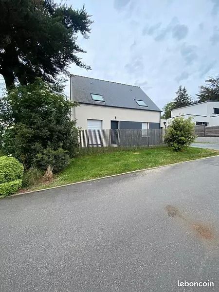 Maison 5 pièces 102 m² · à Saint-Nazaire · 102 m² · 730 €