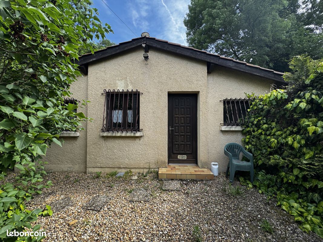 Appartement 2 pièces 25 m² · à Francheville · 25 m² · 543 €