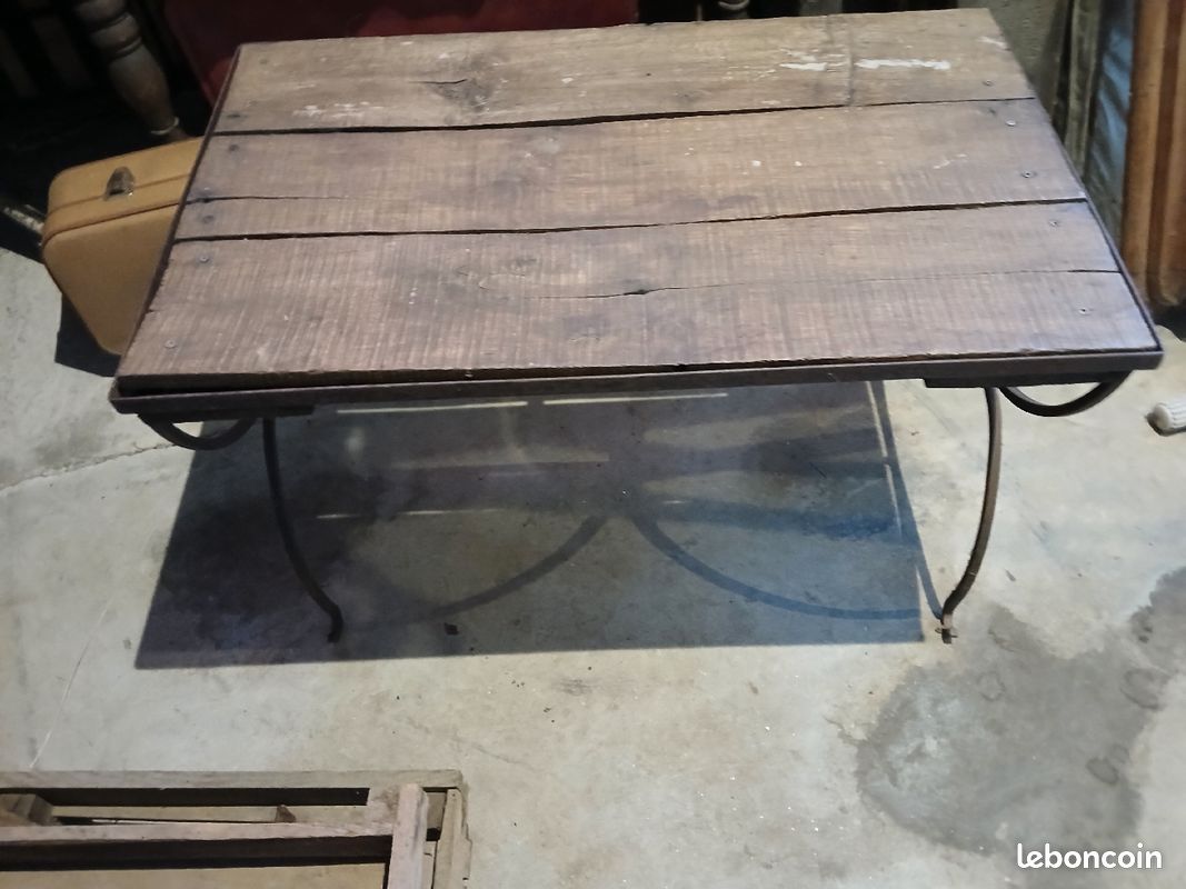 Table de salon ancienne (image 1)