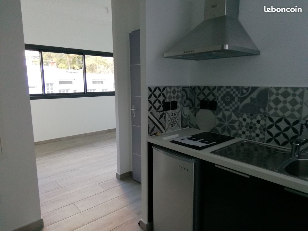 Appartement 1 pièce 22 m² · à Le Tampon · 22 m² · 380 €/mois