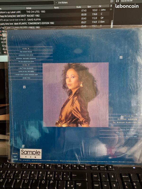 Kimiko Kasai 1982 – Kimiko
Pochette de l'album Kimiko Kasai - Kimiko
Label:
CBS/Sony – 28AH 1420
Format:
Vinyle, LP, Album, Promo, Stereo
Pays:
Japan
Sortie:
21 avr. 1982 (image 2)
