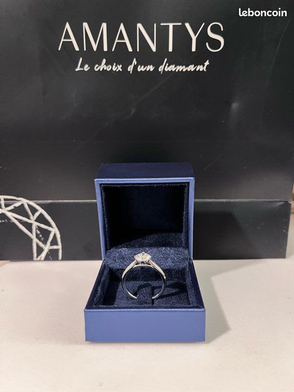 Bague fiançailles diamant 1ct GIA – Or blanc 18K – (-50% par