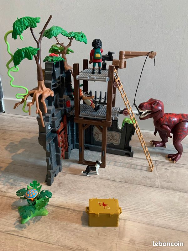 9429 - Playmobil Dinos - Campement des Explorers et Tyrannosaure (image 3)