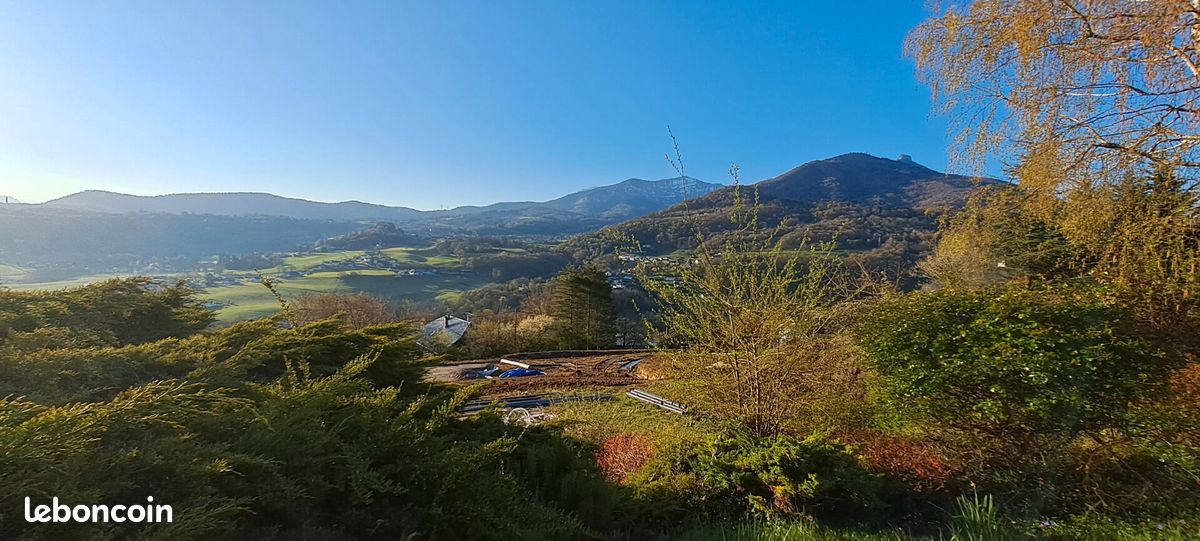 Terrain 1035 m² · à Vimines · 1 035 m² · 275 600 €