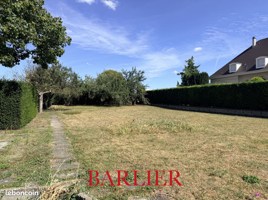 Terrain 802 m² · à Ittenheim · 802 m² · 280 000 €