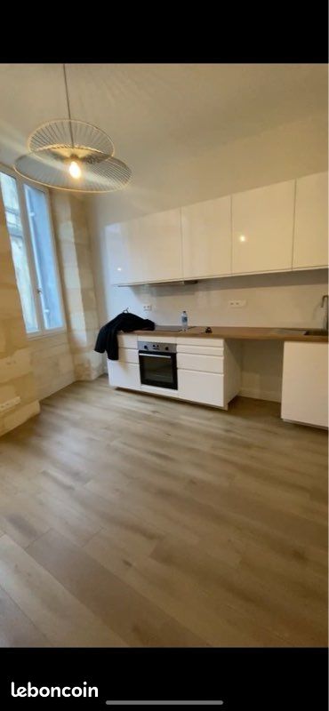Appartement 2 pièces 47 m² · à Bordeaux · 47 m² · 900 €/mois
