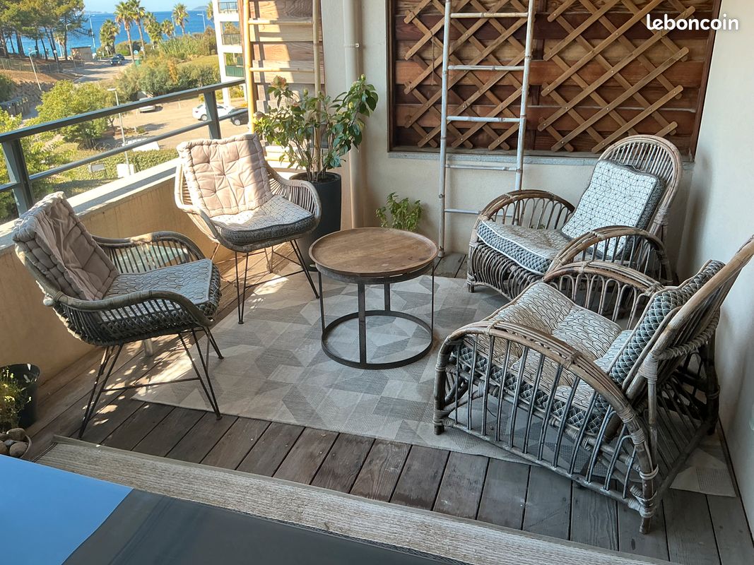 Vend salon de jardin Corse sy (image 1)