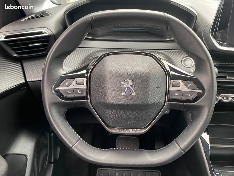 Peugeot 208 e-208 136ch Style (image 12)