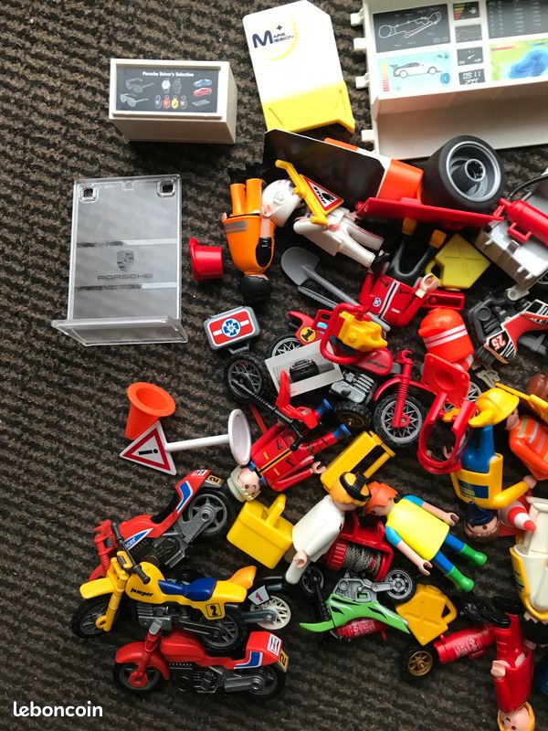 Playmobil theme garage (image 2)