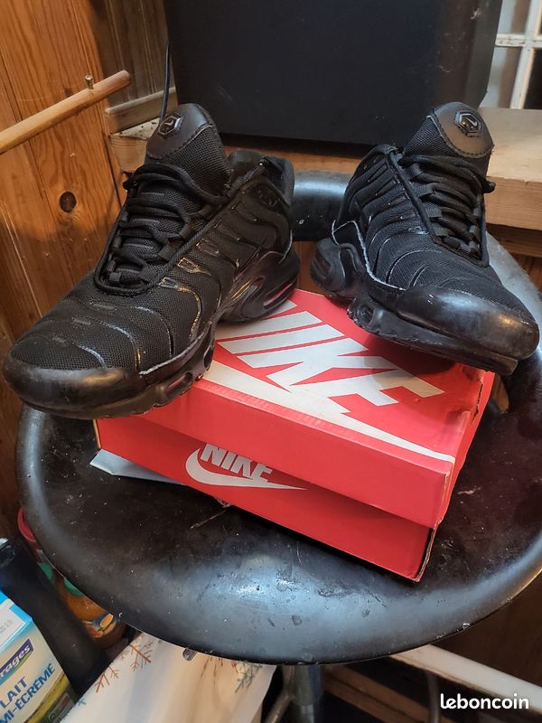 Baskets Nike TN Rose | Taille 38 | Sport Femme | Neuf Sans Boîte