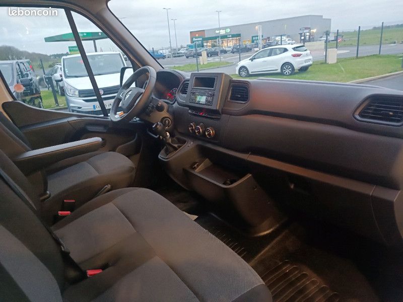 Renault MASTER III FG F3300 L2H2 2.3 BLUE DCI 135CH CONFORT EURO6 (image 13)