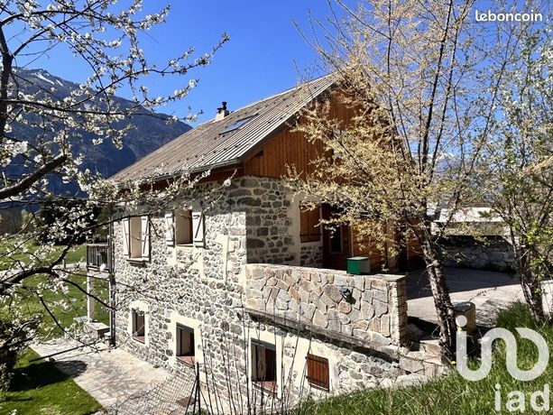 Appartement 4 pièces 99 m²