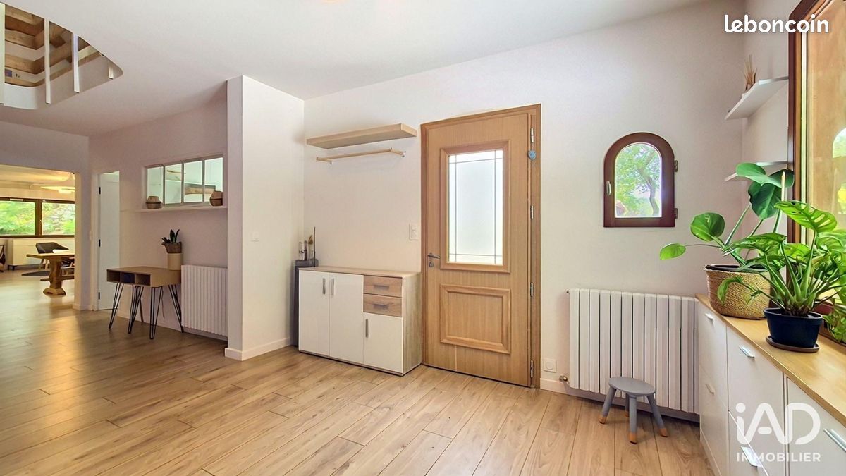 Maison familiale 6 pièces 204 m² (image 5)