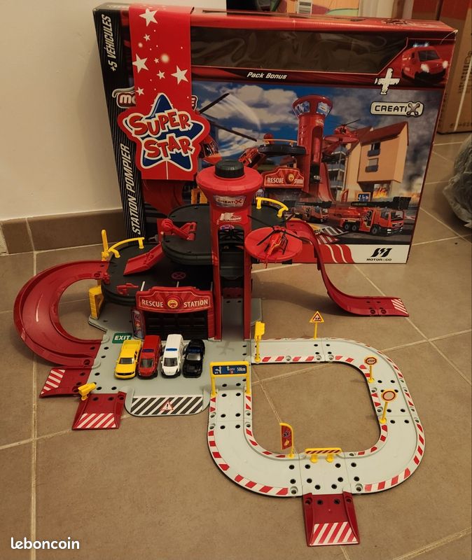 Malplay – Caserne De Pompiers Géante 3 Niveaux + 3 Voitures Métal + Hélicoptère – Jeu De Construction Et Sauvetage Dès 3 Ans