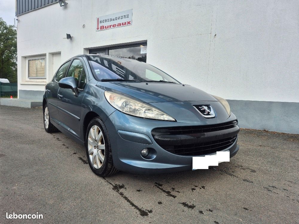 PEUGEOT 207 (5 PORTES) 1.6 HDi 90CV EXECUTIVE PACK (image 1)
