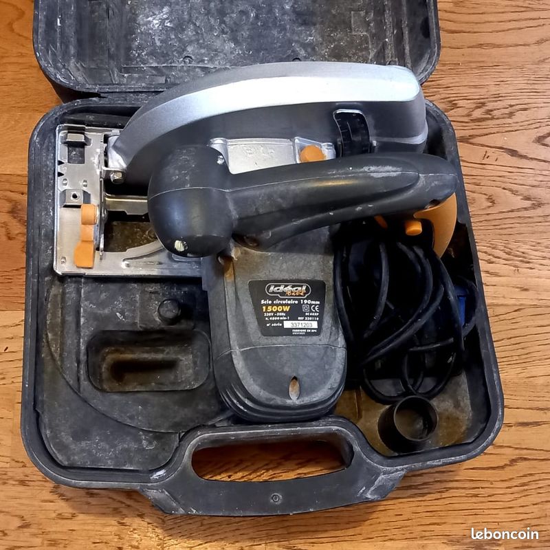 Outillage (image 1)