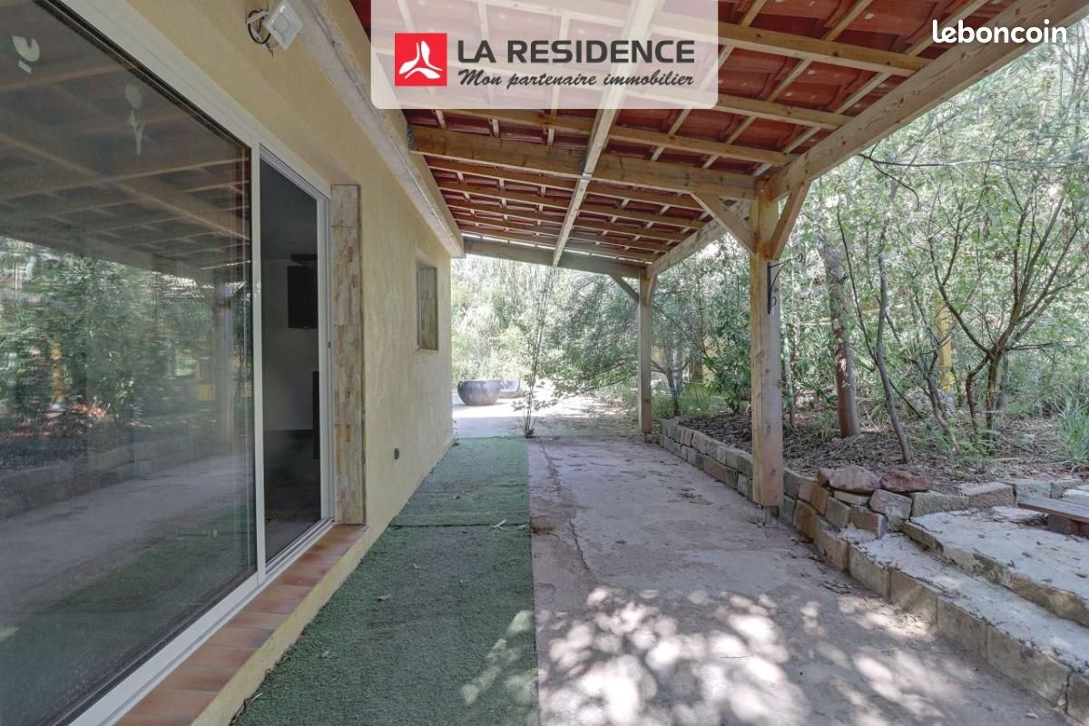 Maison 4 pièces 93 m² · à Fréjus · 93 m² · 345 000 €