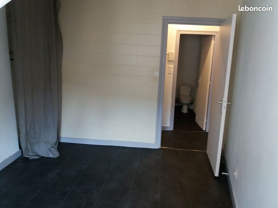 Appartement a louer lons-le-saunier - 2 pièce(s) - 40 m2 - Surfyn