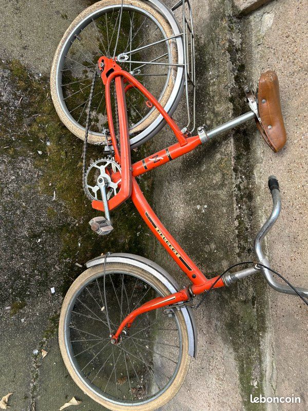 Vélo PEUGEOT vintage orange (image 1)