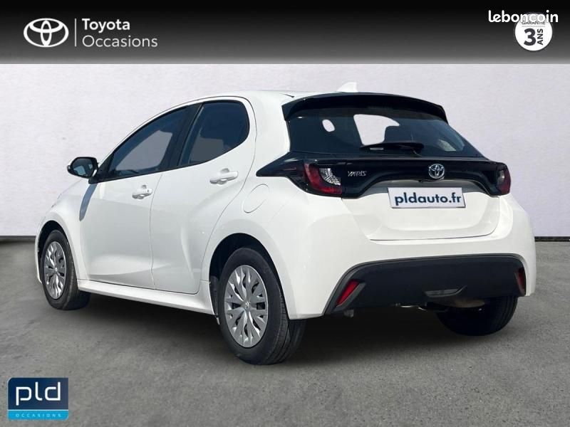 Toyota Yaris 116h Dynamic 5p MY22 (image 2)