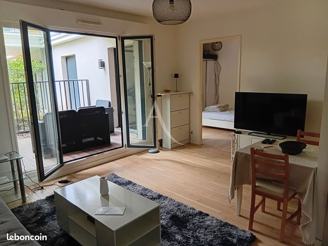 Appartement 2 pièces 40 m² · à Suresnes · 40 m² · 329 000 €