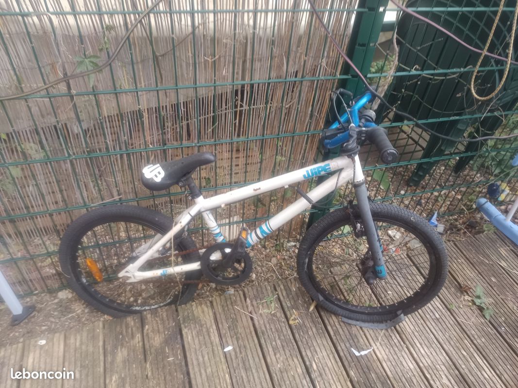 Vélo BMX (image 6)