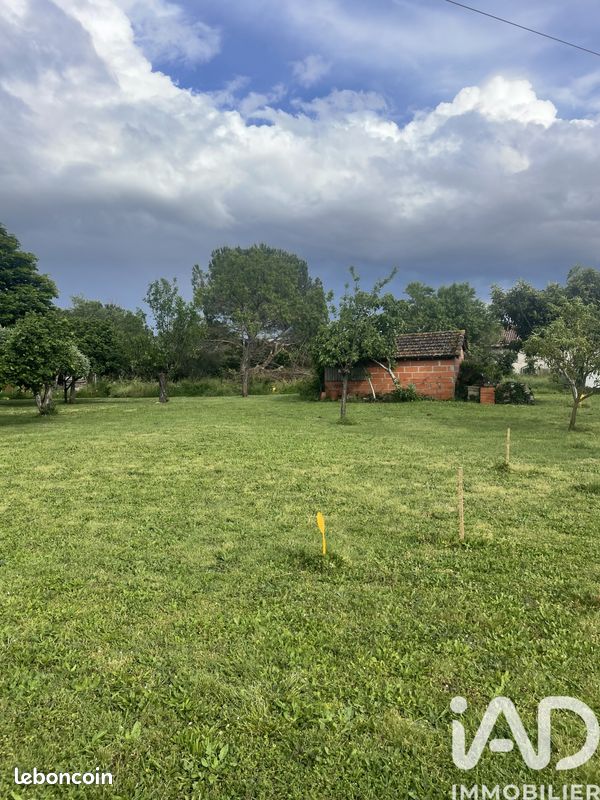 Terrain 452 m² · à Gagnac-sur-Garonne · 452 m² · 122 000 €