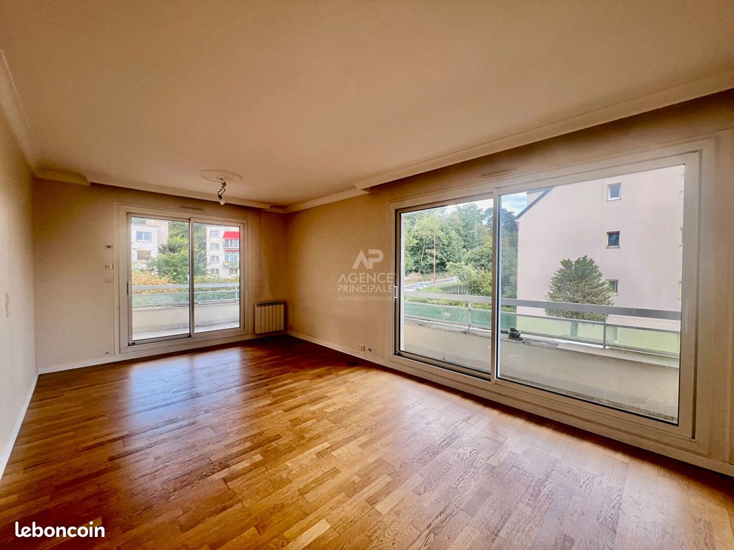 Appartement 3 pièces 75 m² · à Versailles · 75 m² · 1 795 €/mois