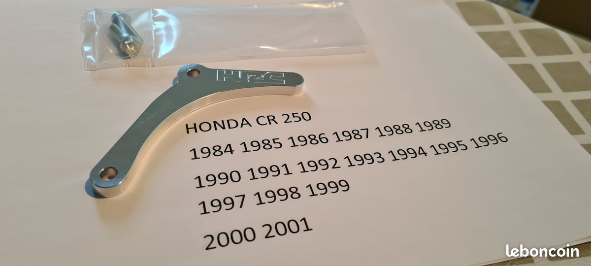 Cr 250 1984 85 86 87 88 89 90 91 92 93 94 95 96 97 98 99 2000 01 guide chaine hrc neuf pour honda (image 1)