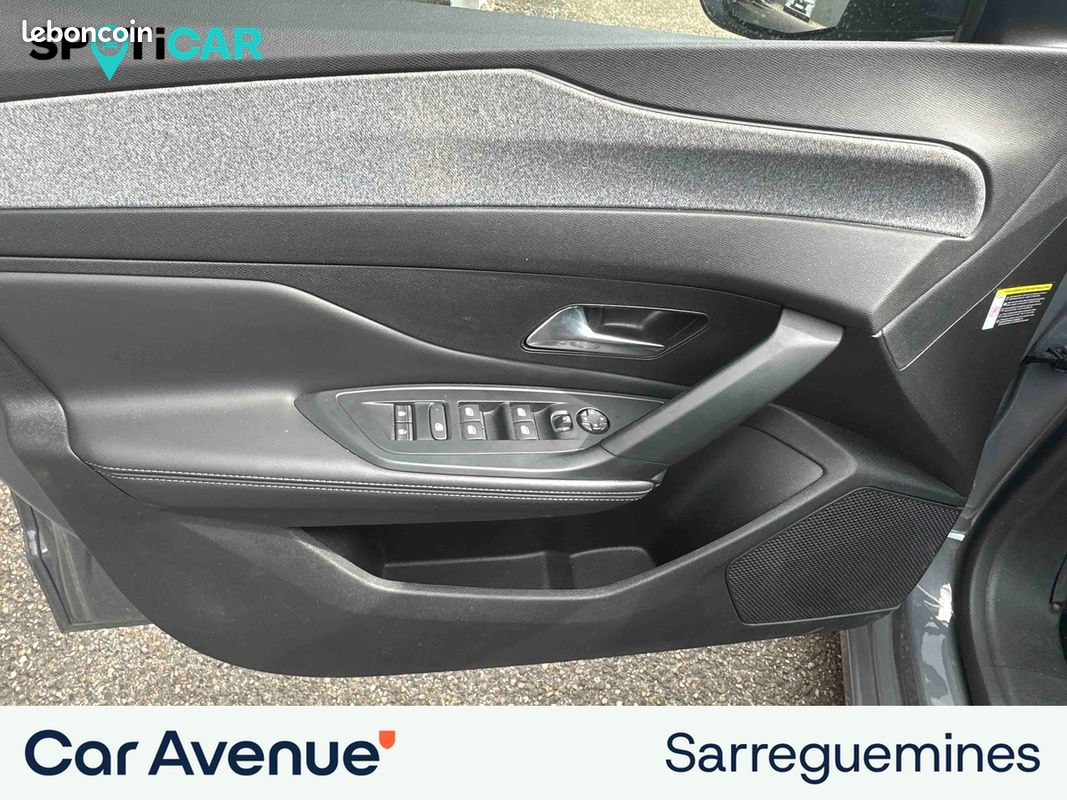 PEUGEOT 308 PureTech 130ch S&S EAT8 Allure Pack (image 25)