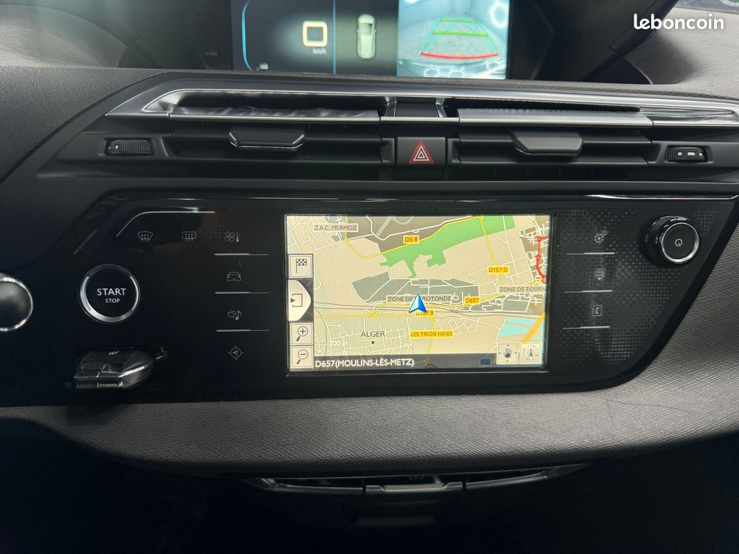 Citroën Grand C4 Picasso 1.6 HDI 120Ch *7 PL *DISTRI NEUVE *CAMERA AR* TOIT PANO *GARANTIE 12MOIS (image 17)
