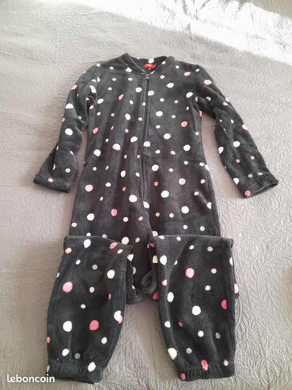 Surpyjama 12 ans (image 1)