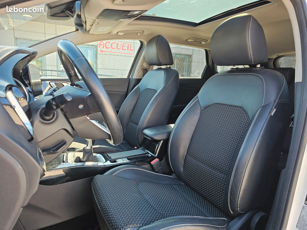 Kia ceed Sw 1.6 Crdi 136 ch Gt Line 07/2019 124600 kms (image 3)