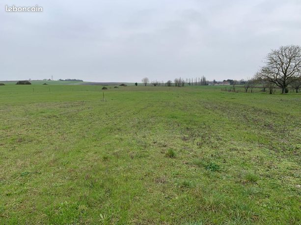 Terrain 730 m² Berneuil