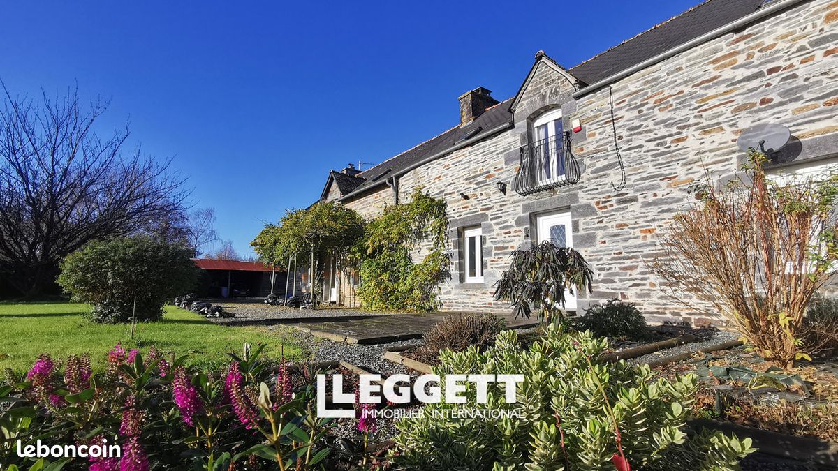 Maison 8 pièces 230 m² · à La Gacilly · 230 m² · 344 500 €