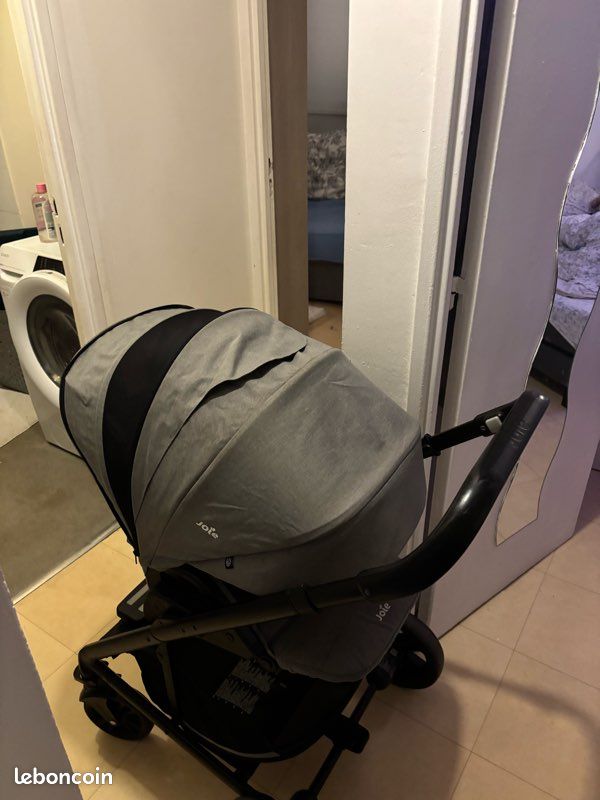 Poussette a vendre (image 2)