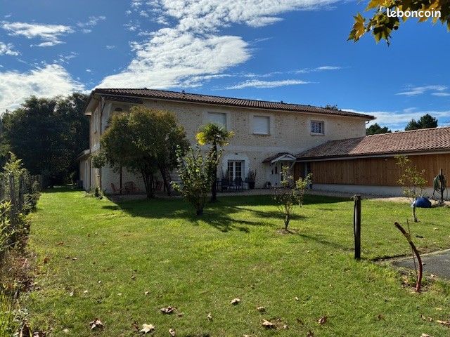 Maison 12 pièces 450 m² · à Sanguinet · 450 m² · 949 000 €