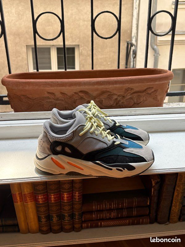 Yeezy Boost 700 Wave Runner Chaussures