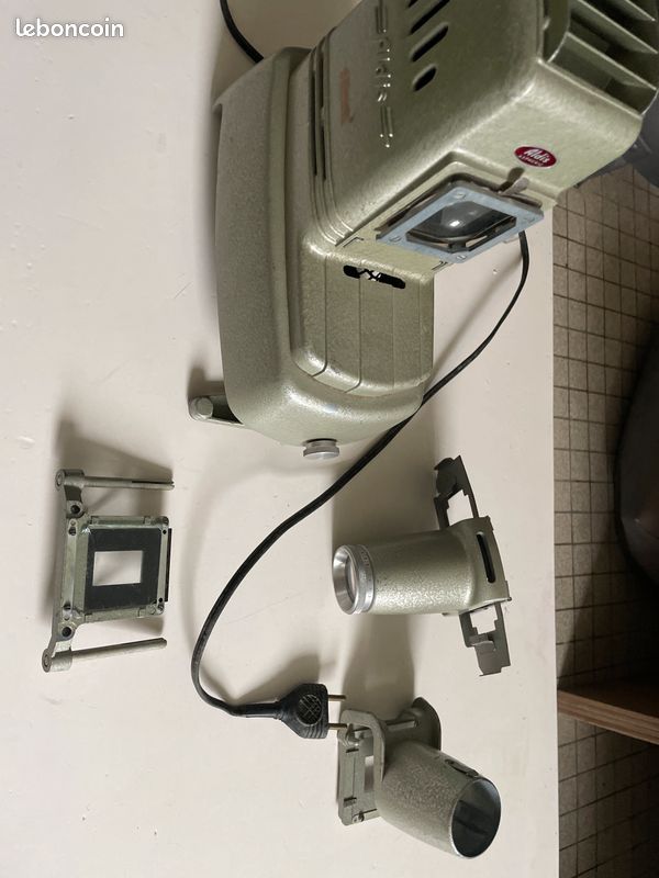 1 Projecteur de diapositives ALDIS - Photo, audio & vidéo