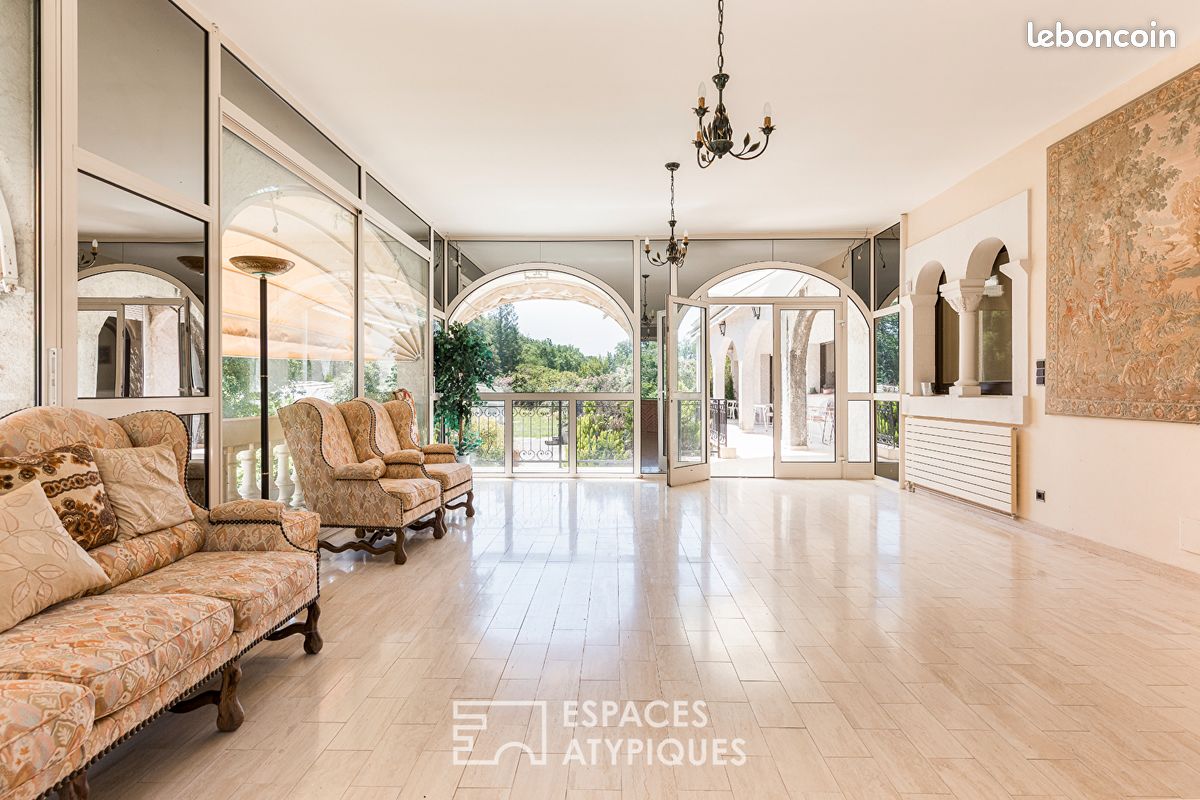 Maison 11 pièces 445 m² · à Bruniquel · 445 m² · 579 000 €