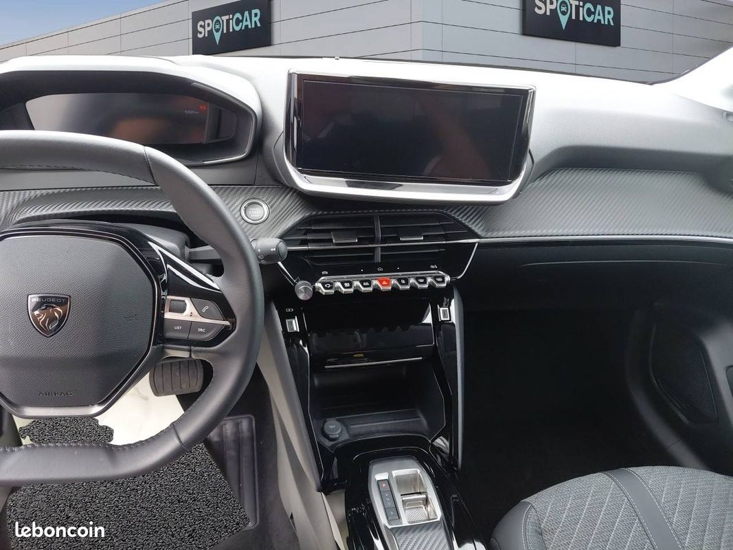 PEUGEOT 208 Electrique 156ch 54 kWh Allure (image 8)