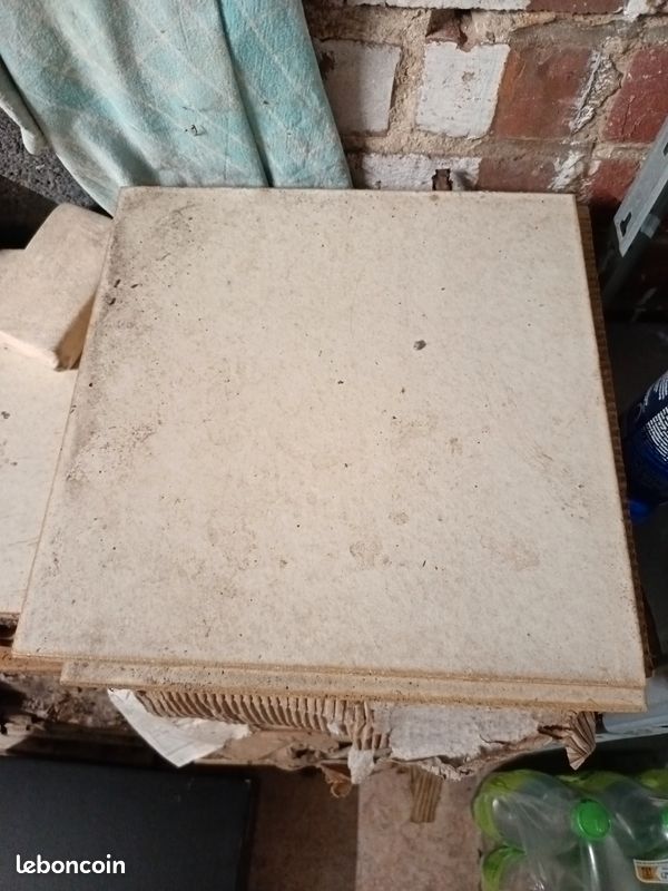 Vends un lot de 90 carrelages 29x29 (image 3)