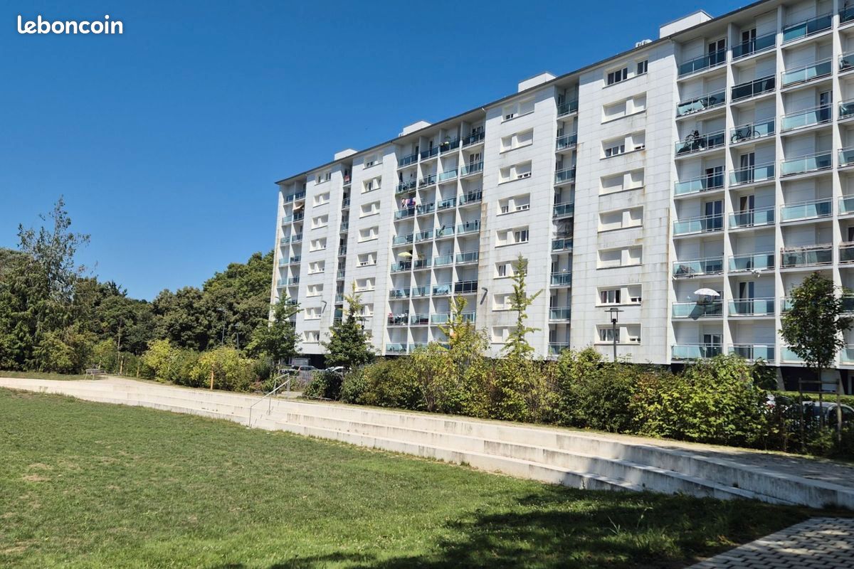 Appartement 4 pièces 77 m² · à Rennes · 77 m² · 145 000 €