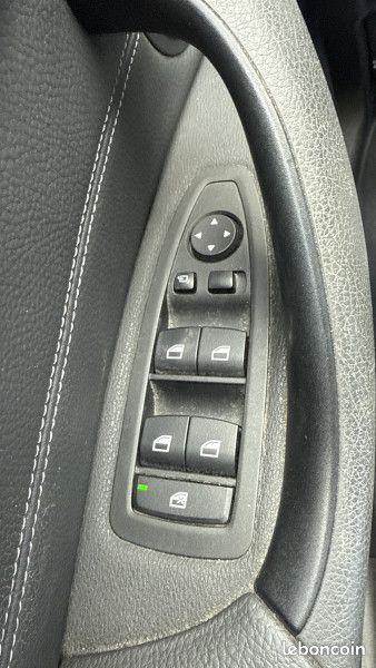 Bmw X1 (F48) SDRIVE18DA 150CH XLINE (image 13)