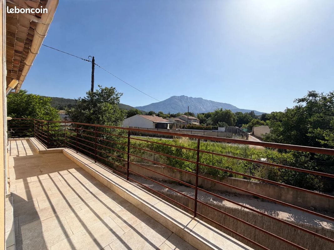 Appartement 2 pièces 45 m² · à Meyreuil · 45 m² · 235 000 €
