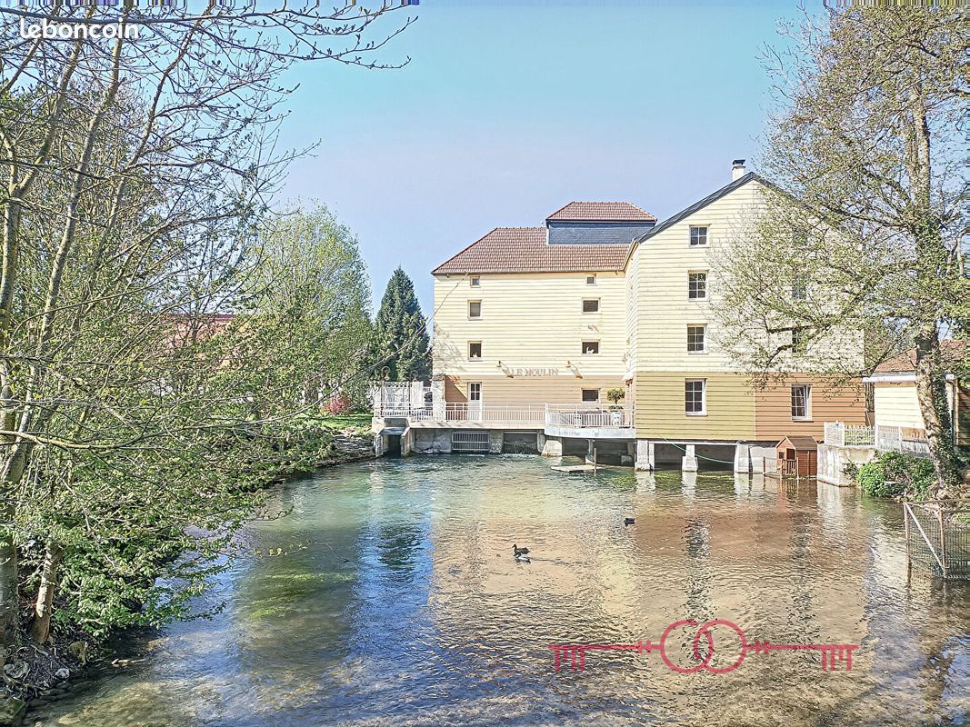 Maison 9 pièces 398 m² · à Reims · 398 m² · 830 000 €