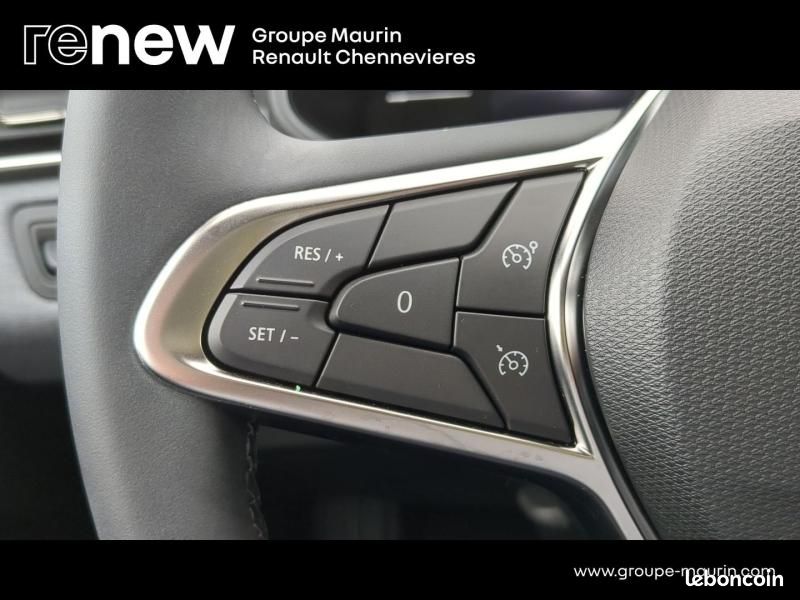 Renault Clio 1.6 E-Tech 145ch full hybrid Evolution - 24 (image 20)